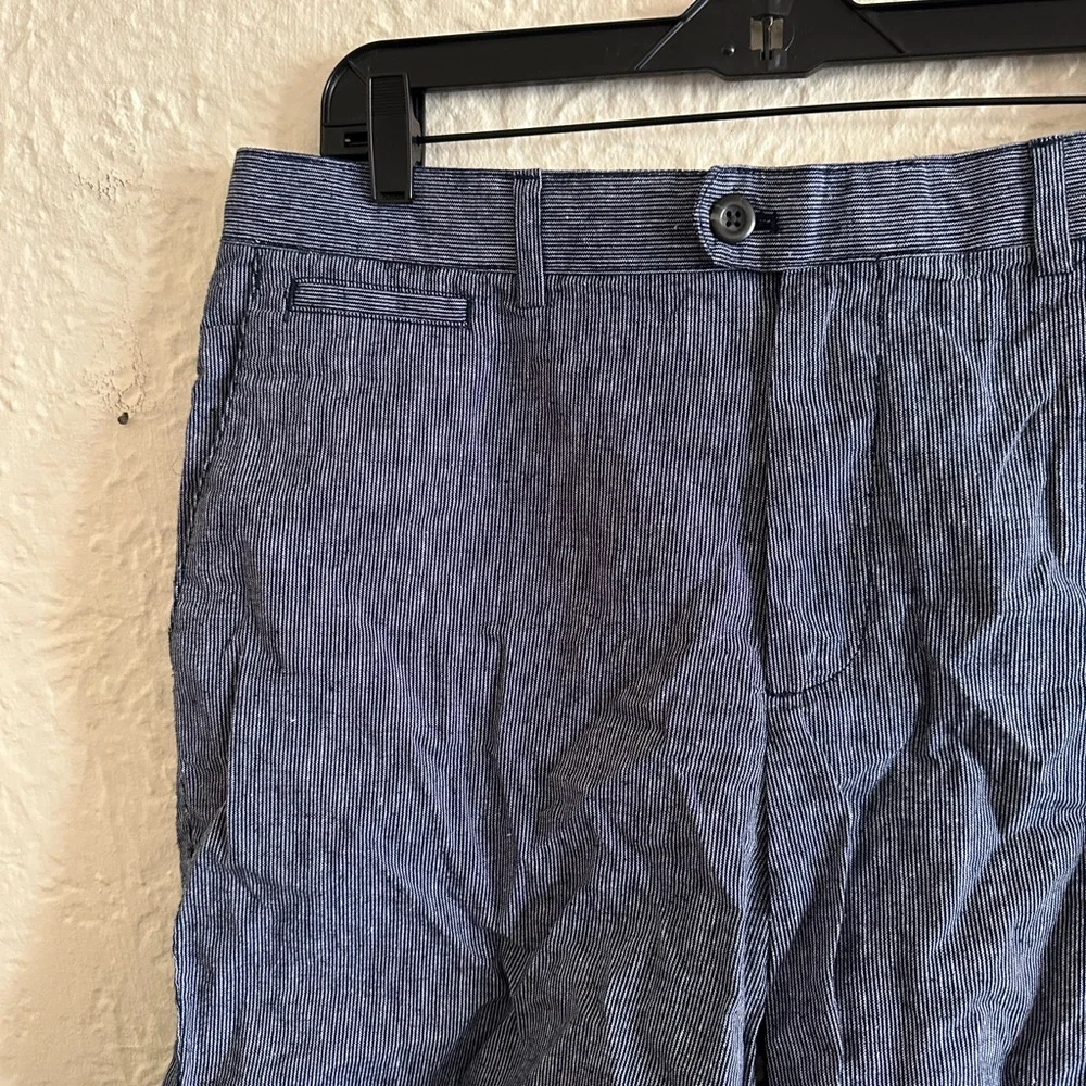 Banana Republic Linen Blend Chino Shorts Men’s 35 Waist NWT Dark Blue Stripe